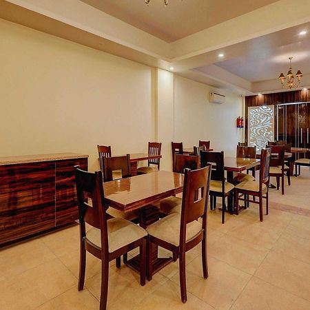 Townhouse Golden King Hotel New Delhi Exterior foto